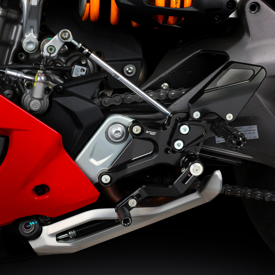 D003-Rearsets-Ducati-Panigale-V2-V2S