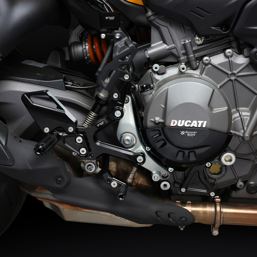 D004-Rearsets-Ducati-Streetfighter-V2-V2S