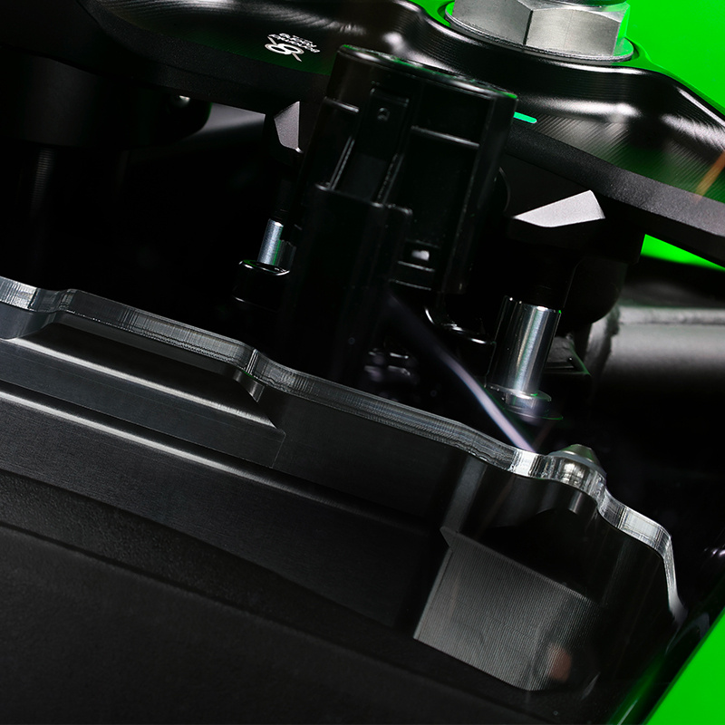 DCP20-Dashboard-protection-kawasaki-zx-4r-rr
