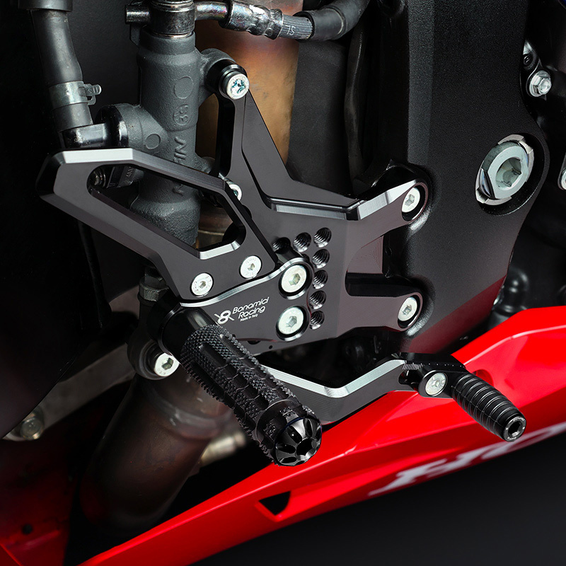 H018-Rearsets-Honda-CBR600