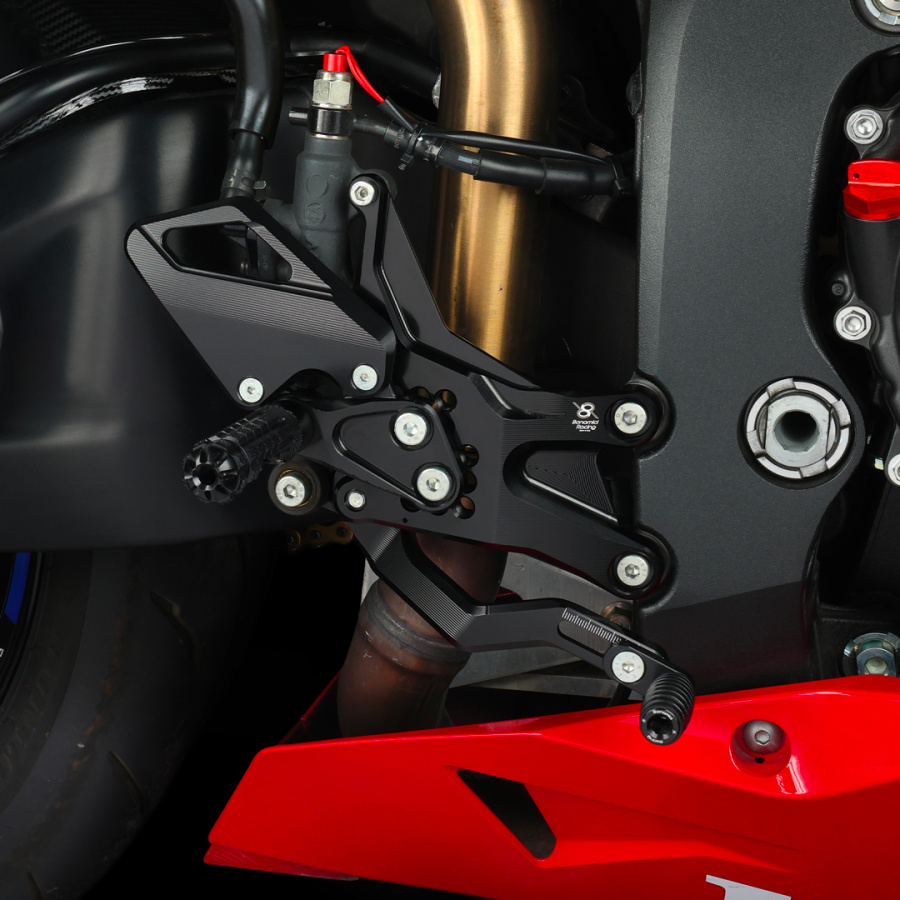 H018-Rearsets-Honda-CBR600