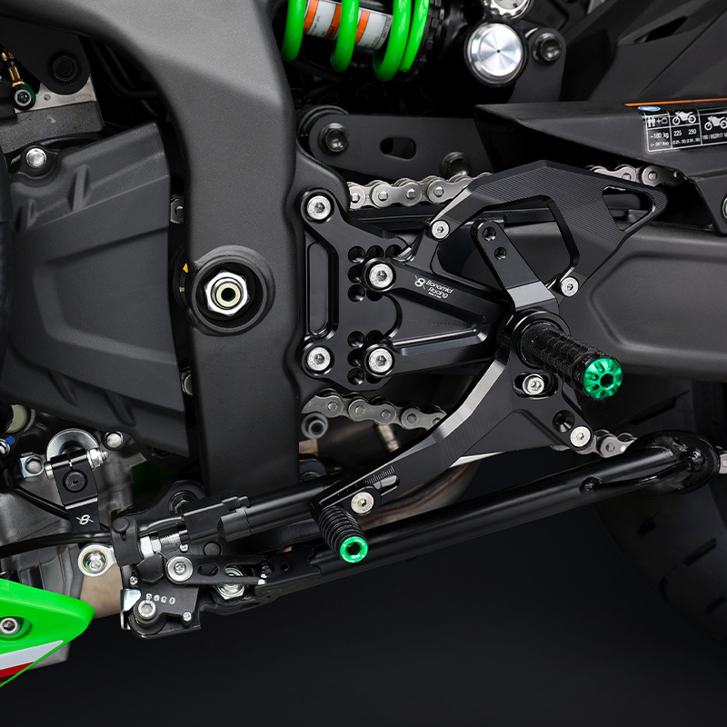 K022-Rearsets-Kawasaki-ZX 4R-4RR