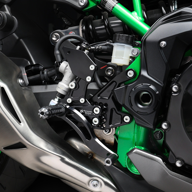 K023-Rearsets-Kawasaki-Z900