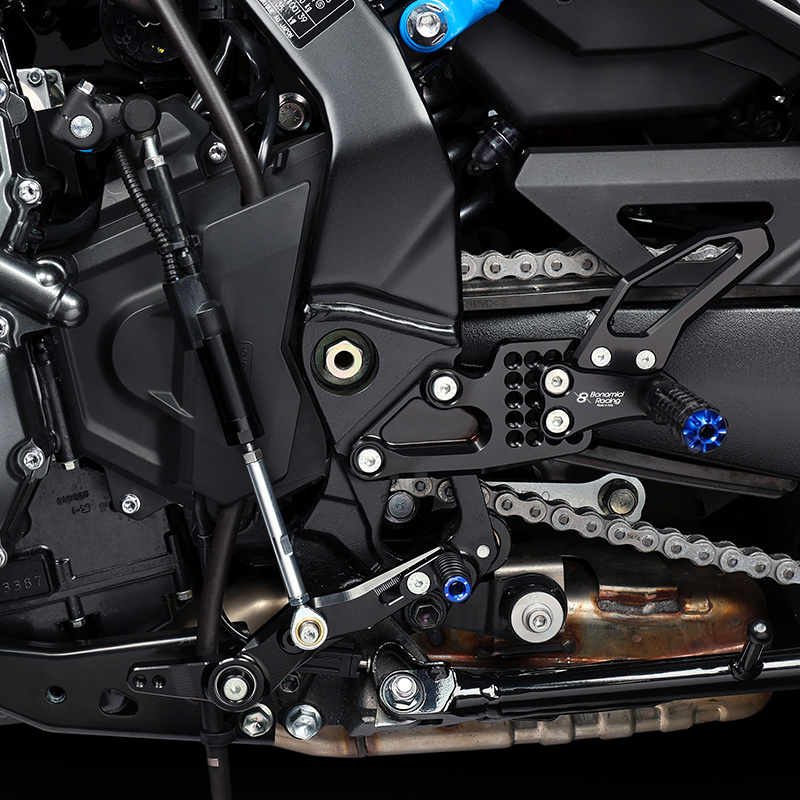 S014-Rearsets-Suzuki-GSX-8S-GSX-8R